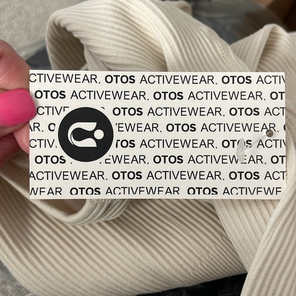 NWT - Seamless Ribbed Fitted Style Body Jumpsuit ~ Bone - Picture 5 of 7